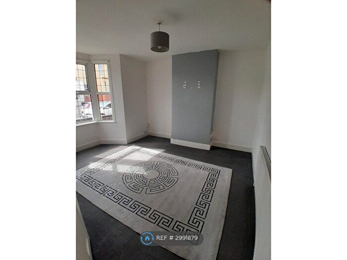 3 Bedroom Terraced House To Rent In Osmaston Road, Derby, DE23
