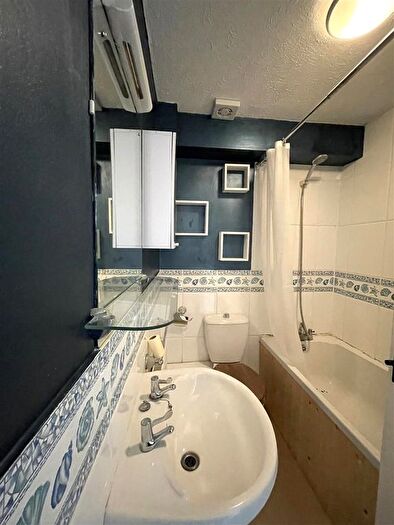 1 Bedroom Flat To Rent In Falmer Road, Brighton, BN2