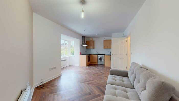 2 Bedroom Flat To Rent In St Michaels Lane, LS6