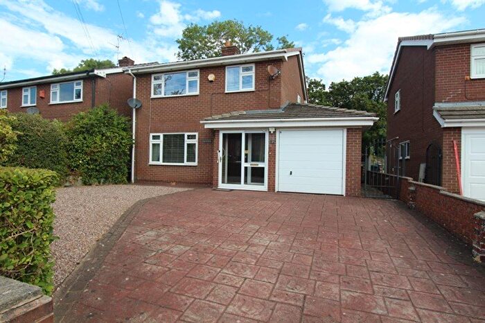 3 Bedroom Detached House For Sale In Bryn Y Coed, LL14