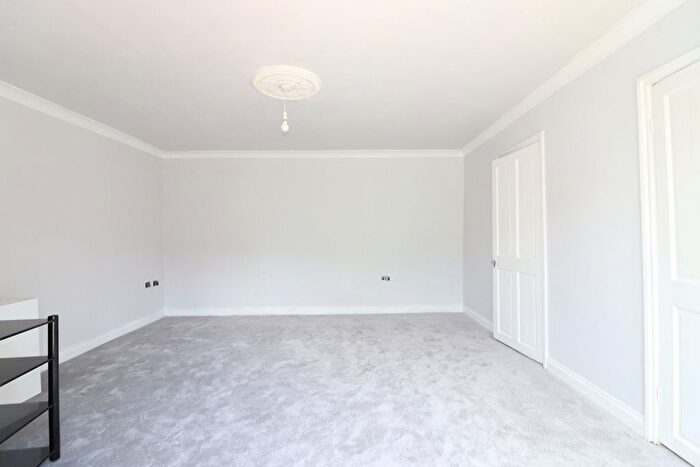 1 Bedroom Studio To Rent In Argyll Avenue, LU3