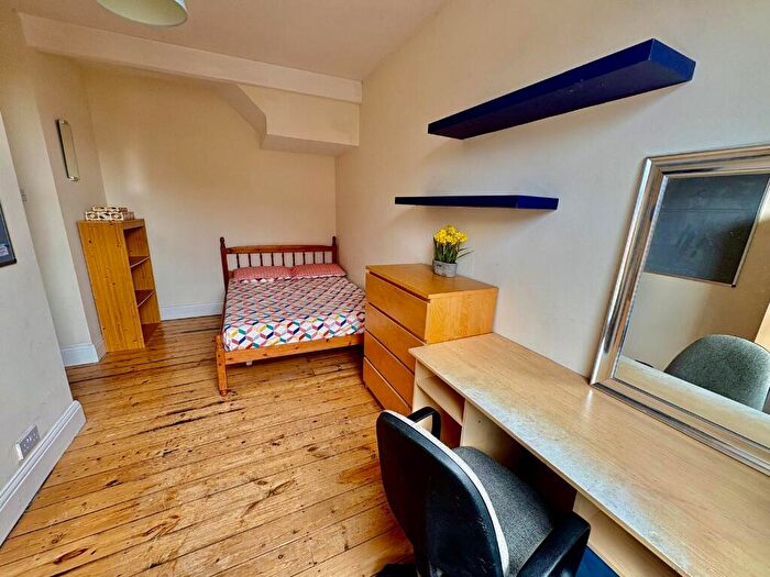 6 Bedroom Terraced House To Rent In Osmaston Street, Lenton, Nottingham, NG7