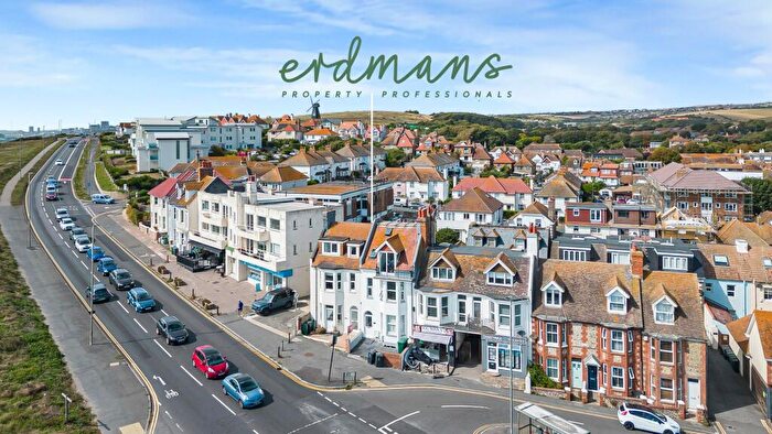 2 Bedroom Apartment For Sale In West Street, Rottingdean, BN2