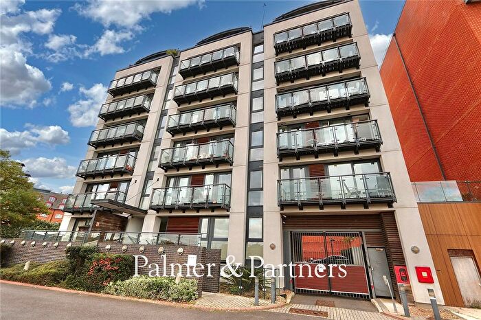 2 Bedroom Flat For Sale In Quay West, Stoke Quay, Ipswich, Suffolk, IP2