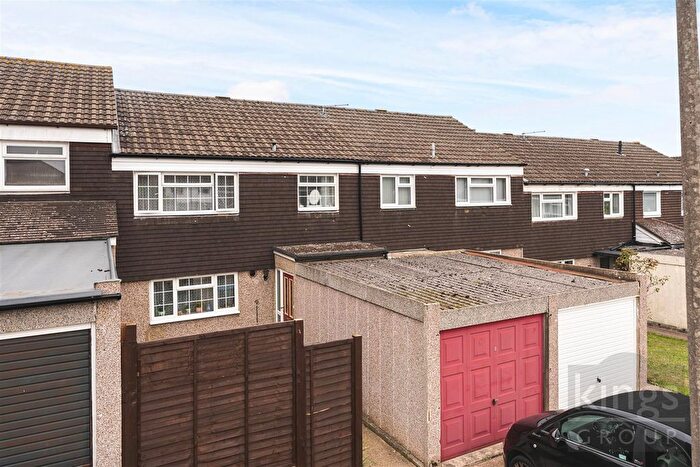 3 Bedroom Terraced House For Sale In Tithelands, Harlow, CM19