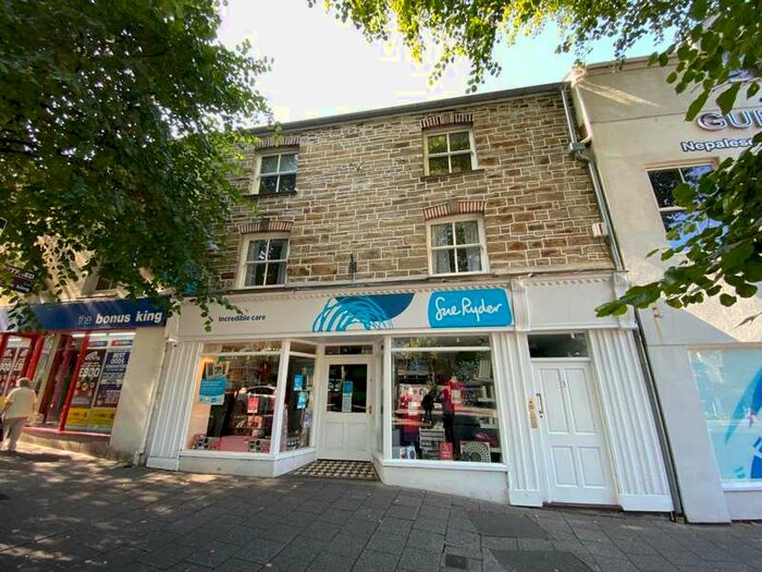 2 Bedroom Apartment To Rent In The Moor, Falmouth, TR11