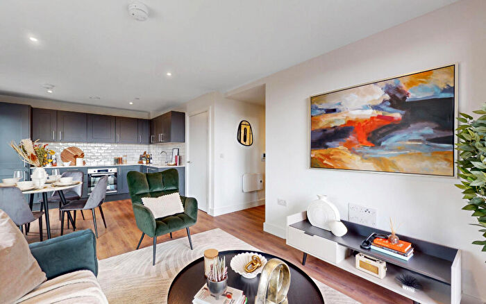 2 Bedroom Apartment To Rent In Francis House, SL6