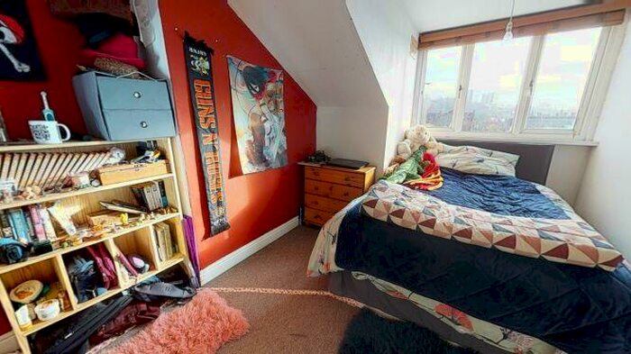 3 Bedroom Terraced House To Rent In Norman Street, Kirkstall, Leeds, LS5