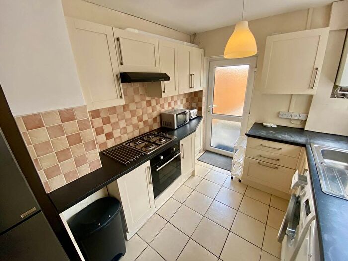 4 Bedroom Property To Rent In Argyle Street, Sandfields, City Centre, Swansea, SA1