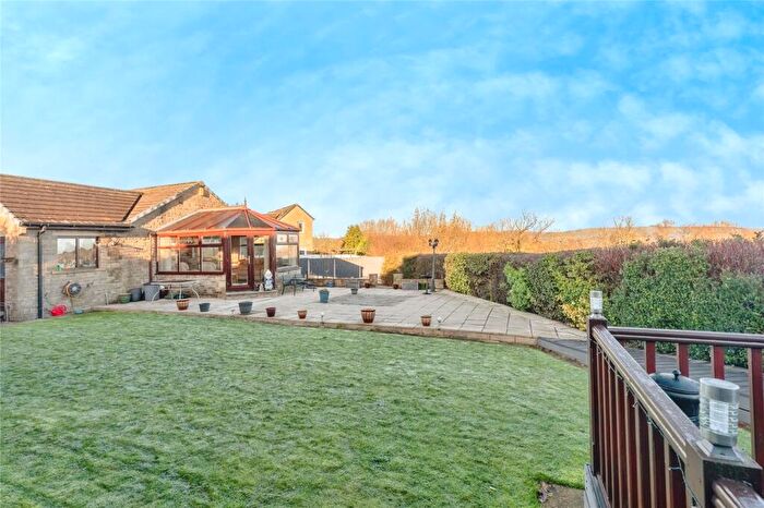 2 Bedroom Detached House For Sale In Caldbeck Close, Lancashire, BB9