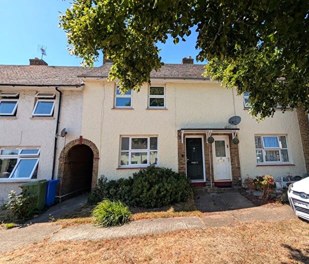 3 Bedroom Terraced House For Sale In Grovehurst Avenue, Kemsley, Sittingbourne, ME10