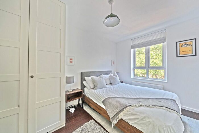 1 Bedroom Maisonette To Rent In Clapham Crescent, Clapham, London, SW4