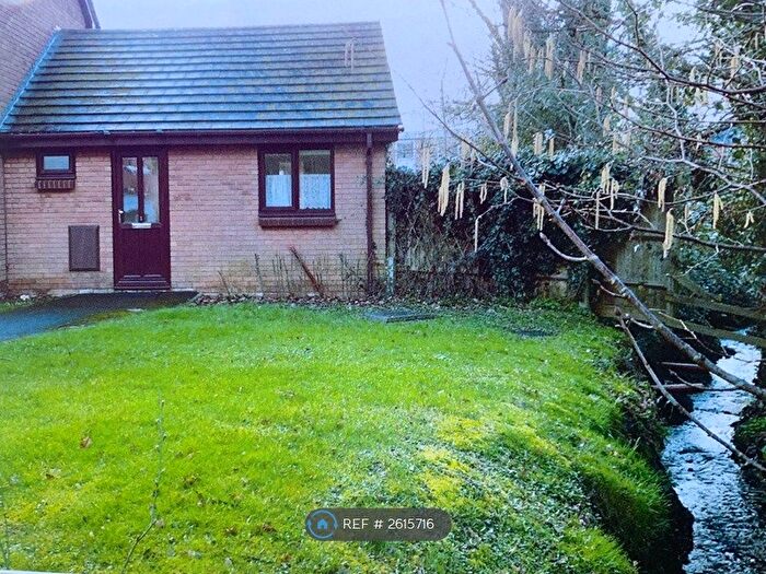 1 Bedroom Bungalow To Rent In St. Thomas Court, Fair Oak, Eastleigh, SO50
