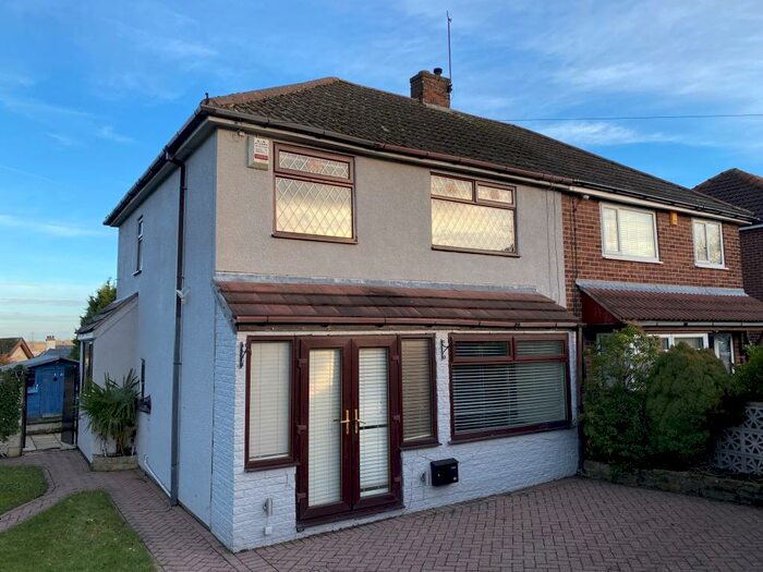 3 Bedroom House To Rent In Austen Drive, Bramley, Rotherham, S66