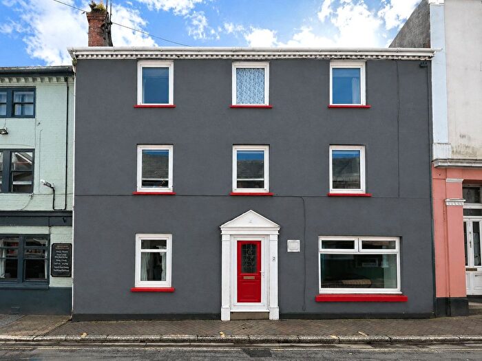 1 Bedroom Flat To Rent In West Street, Millbrook, PL10