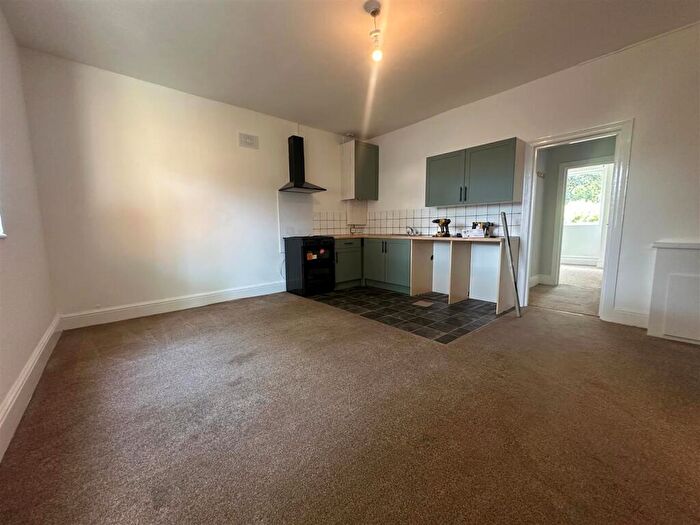 1 Bedroom Flat To Rent In North Lodge Road, Poole, BH14