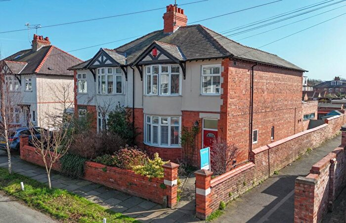 4 Bedroom Semi-Detached House For Sale In Beech Grove, Hoole, Chester, CH2