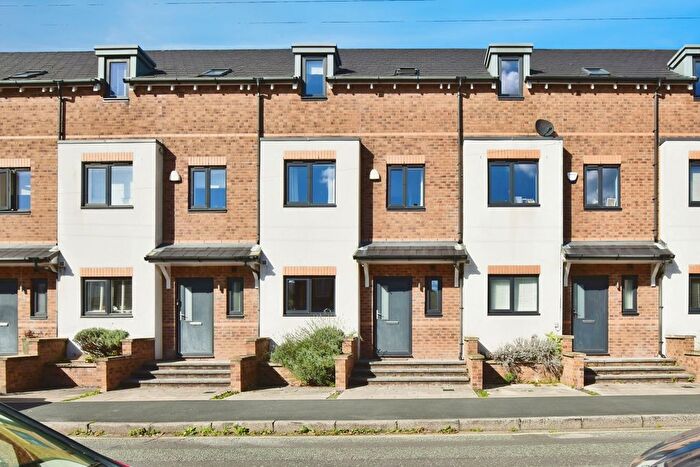 4 Bedroom Town House For Sale In Woodfield Road, Broadheath, Altrincham, WA14