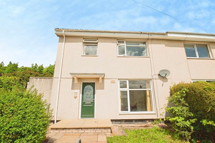 3 Bedroom Semi-Detached House For Sale In Hawthorn Road, Sebastopol, Pontypool, NP4