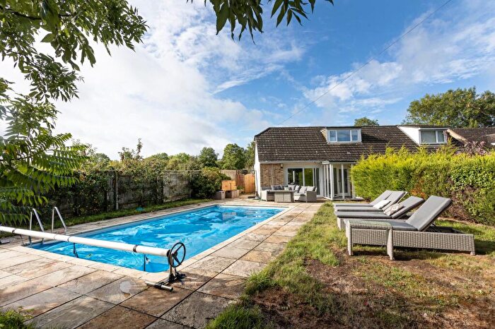 4 Bedroom Detached House For Sale In Manor Road, South Hinksey, OX1