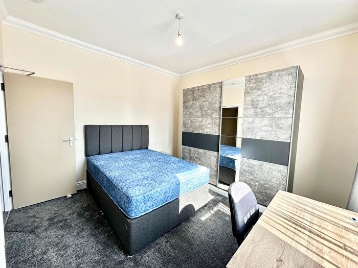 2 Bedroom Apartment To Rent In Lower Ford Street, Coventry, CV1