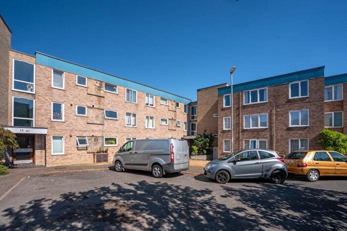 3 Bedroom Apartment For Sale In Thornton Court, Girton, CB3