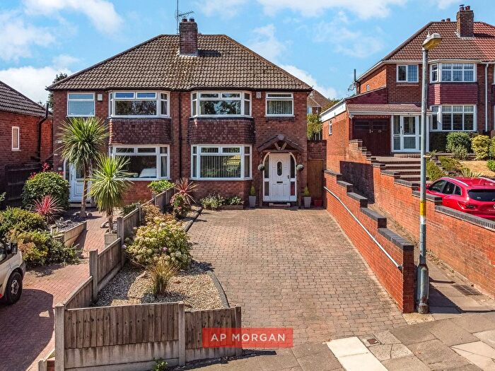 3 Bedroom Semi-Detached House For Sale In Church Hill, Northfield, Birmingham, West Midlands, B31