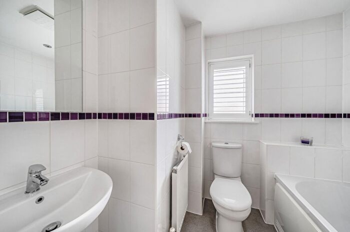 2 Bedroom End Of Terrace House To Rent In Parlour Mead, Cullompton, Devon, EX15