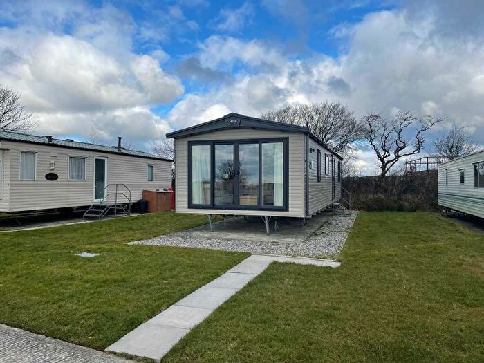 2 Bedroom Caravan For Sale In Ambleside, Lufflands, EX22