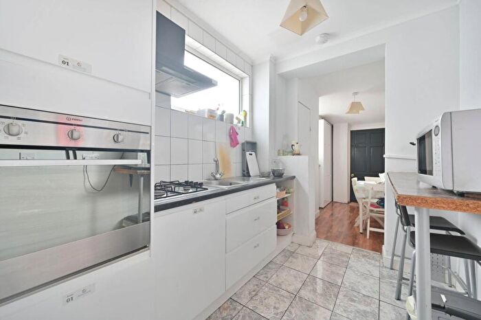 4 Bedroom End Of Terrace House For Sale In Second Avenue, Wembley, HA9
