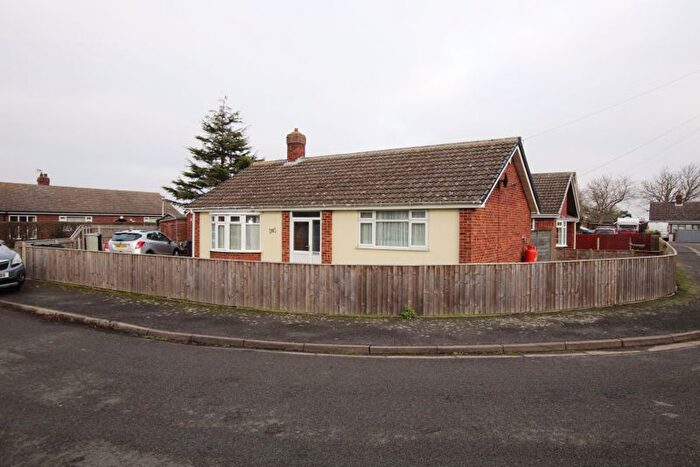 3 Bedroom Detached Bungalow For Sale In Mill Close, Marshchapel, Grimsby, DN36