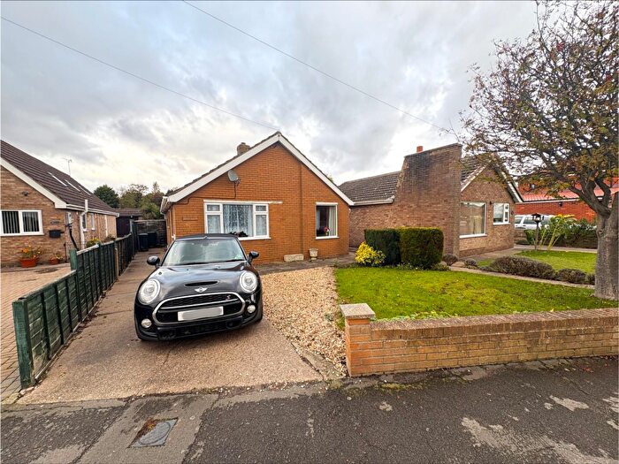 2 Bedroom Detached Bungalow For Sale In Keeling Street, North Somercotes, LN11