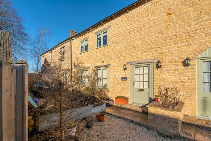 2 Bedroom Barn Conversion To Rent In Knockdown, Tetbury, GL8