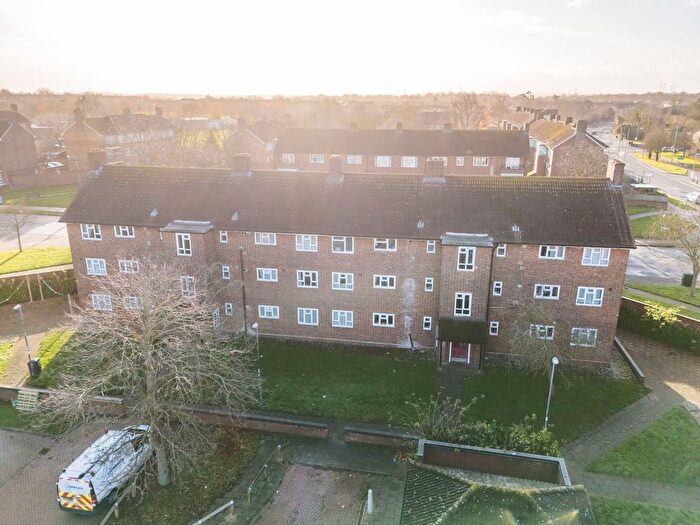 1 Bedroom Flat For Sale In Eden Green, South Ockendon, RM15