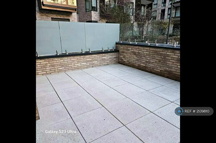 2 Bedroom Flat To Rent In Vermont House, London, EC1V