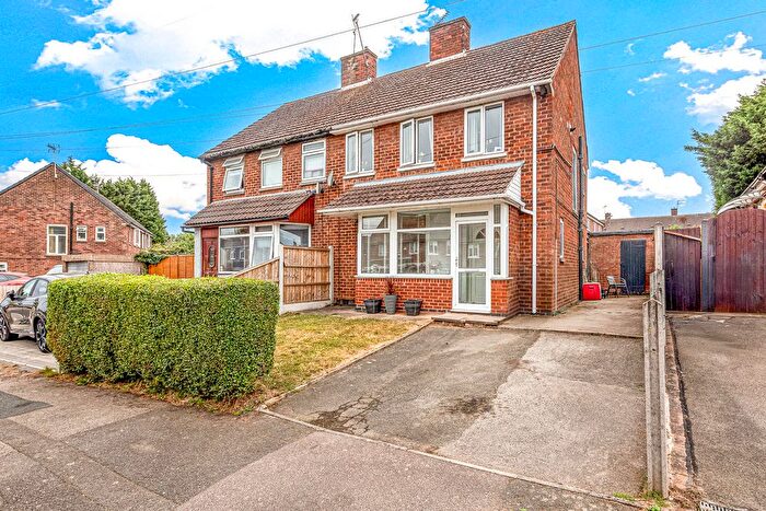 3 Bedroom Semi-Detached House For Sale In Woodland Drive, Leicester, LE3