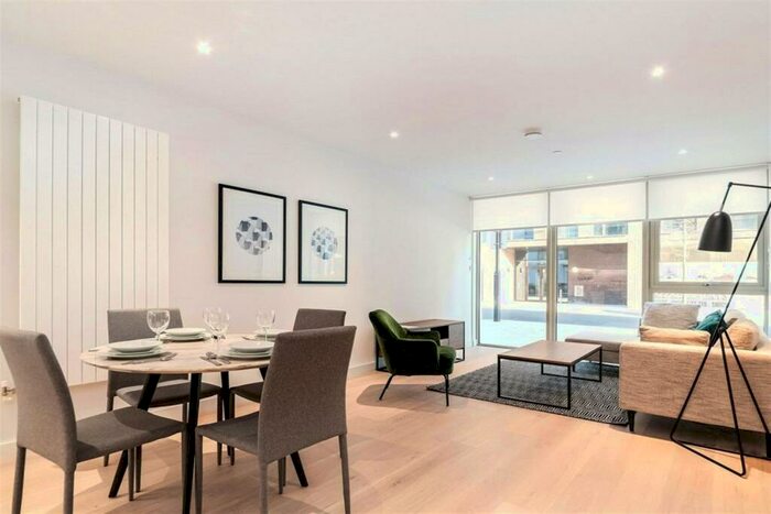 2 Bedroom Apartment To Rent In Liner House, Admiralty Avenue, E16