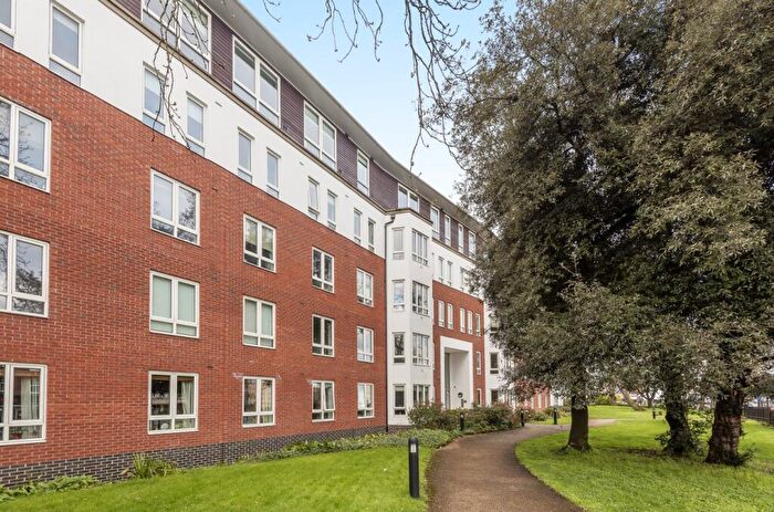 2 Bedroom Apartment To Rent In Regency Court, High Road, South Woodford, London, E18