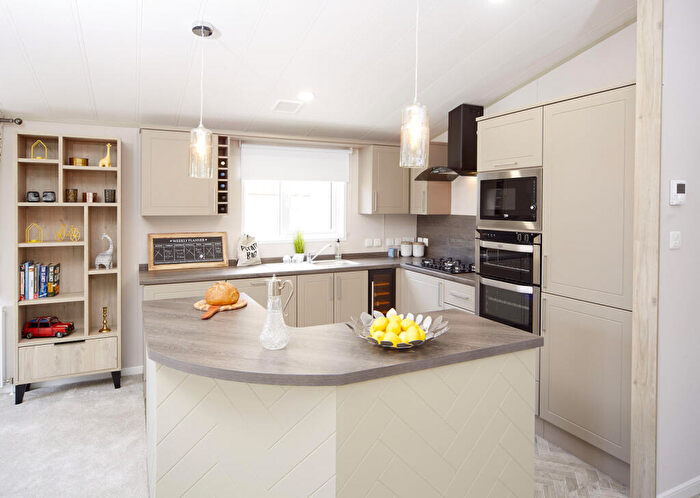 2 Bedroom Lodge For Sale In Dumfries, Dumfriesshire, Scotland, DG2