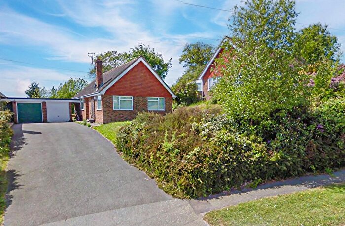 3 Bedroom Detached Bungalow For Sale In Park Shaw, Sedlescombe, Battle, TN33