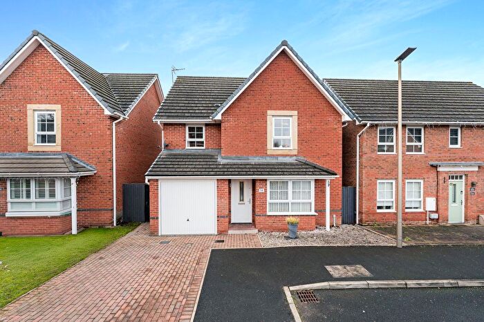 4 Bedroom Detached House For Sale In Cotton Close, Tyldesley, Manchester, M29