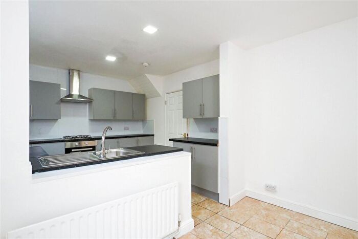 3 Bedroom Terraced House For Sale In Maypole, Clifton, Nottingham, NG11