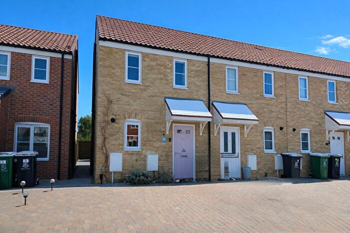 2 Bedroom End Of Terrace House For Sale In Amis Road, Bradwell, Great Yarmouth, NR31