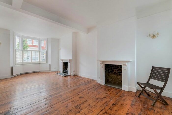 4 Bedroom Terraced House To Rent In Epple Road, London, SW6