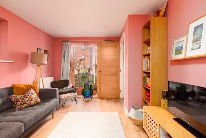 2 Bedroom End Terrace House For Sale In Fraynes Close, Ashton Vale, BS3