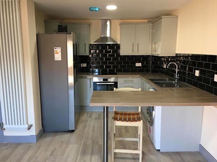 5 Bedroom Terraced House To Rent In **£pppw Excluding Bills** Saxton Close, Beeston, Nottingham, - Uon, NG9