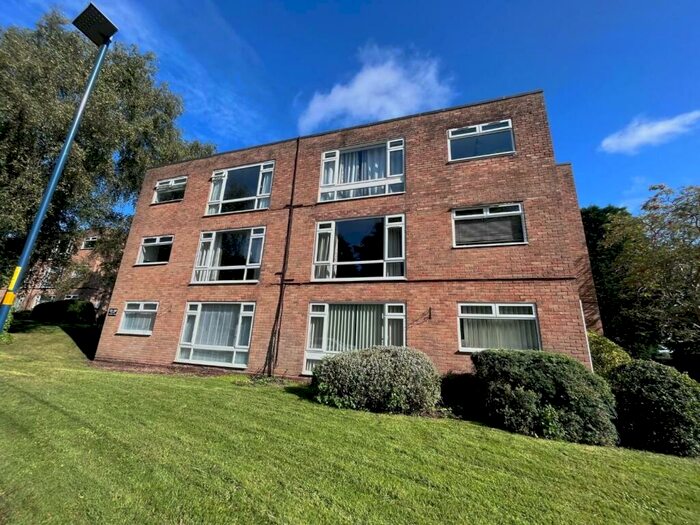 2 Bedroom Flat To Rent In Sheepmoor Close, Harborne, Birmingham, B17