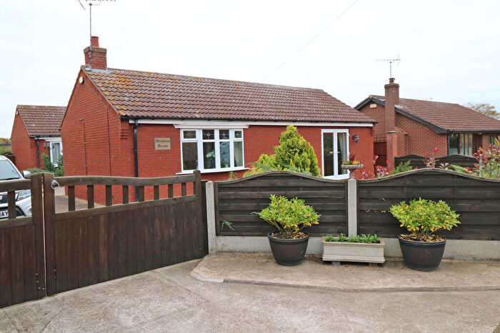 3 Bedroom Detached Bungalow For Sale In Belton Road, Beltoft, DN9
