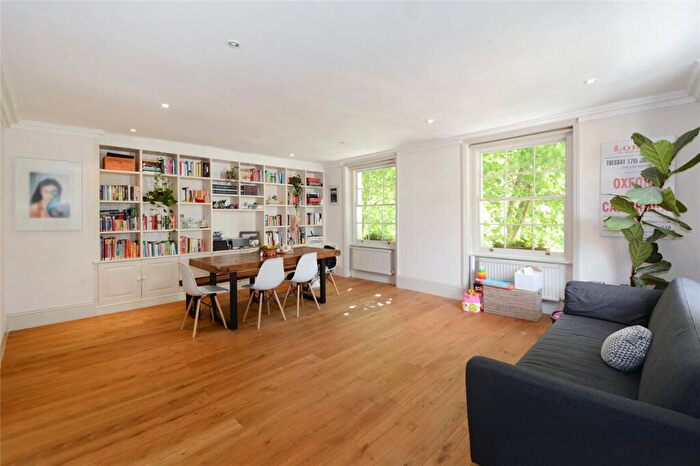 2 Bedroom Flat To Rent In Barnsbury Road, Barnsbury, N1