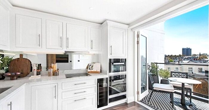 2 Bedroom Flat To Rent In - Prince Of Wales Terrace, London, W8